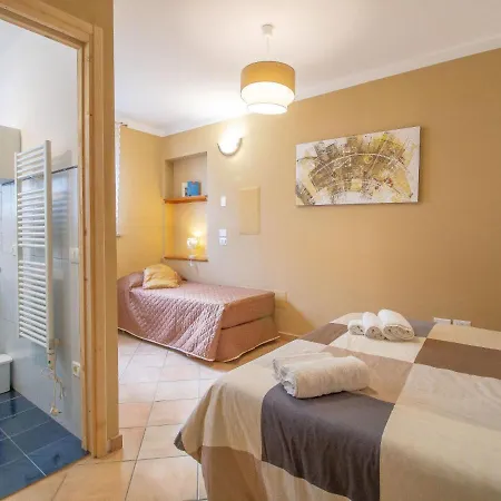 La Casetta Di Chiara By Interhome